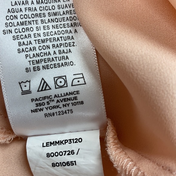 Libby Edelman Short Sleeve Ruffle Blouse Size Med - Picture 10 of 10